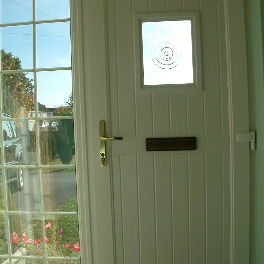 Doors Finchley Central